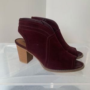 Sonoma Heels | Red | Size 10